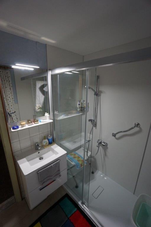 rutschsichere bodenebene Dusche Grieskirchen nachher