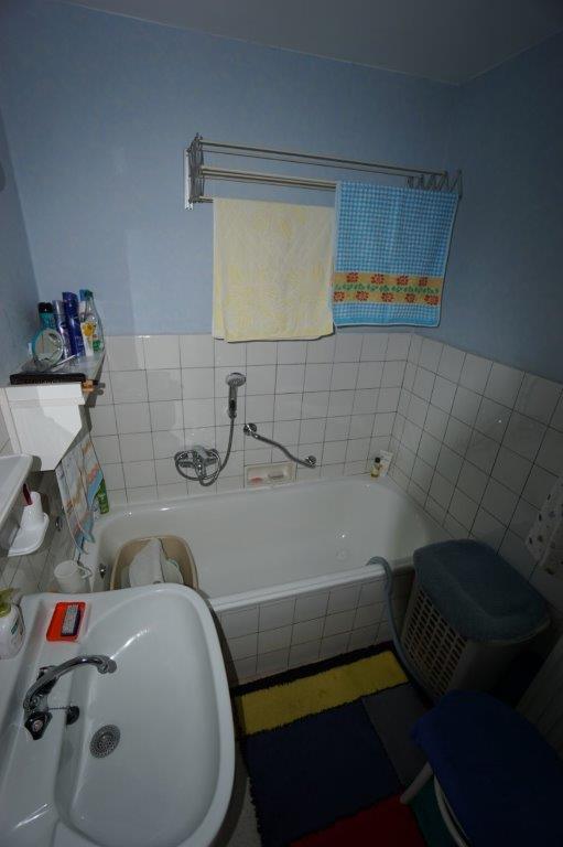 rutschsichere bodenebene Dusche Grieskirchen vorher